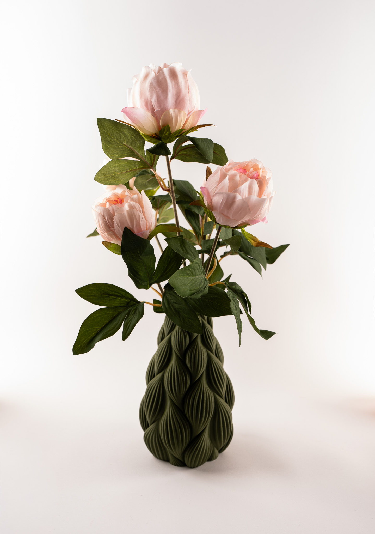 3d Vaas Charlie groen met pioenrozen - Afbeelding 3